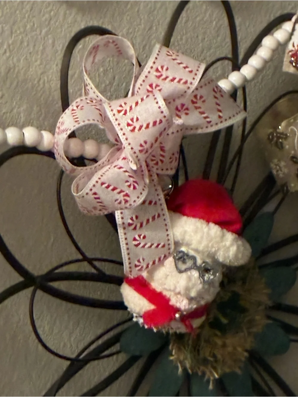 60” Christmas Santa Beaded Garland